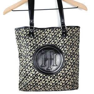 TOMMY HILFIGER BLACK & TAN MONOGRAM TOTE BAG